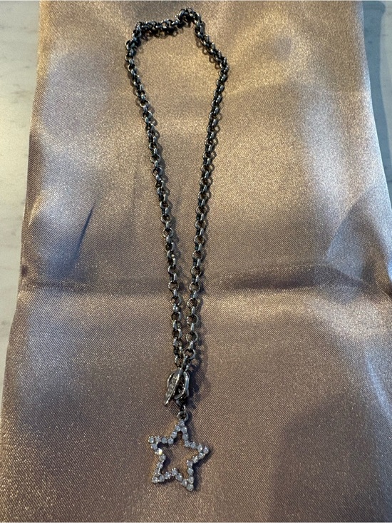Guess Jewelry - Guess Silver Star Pendant Chain Necklace